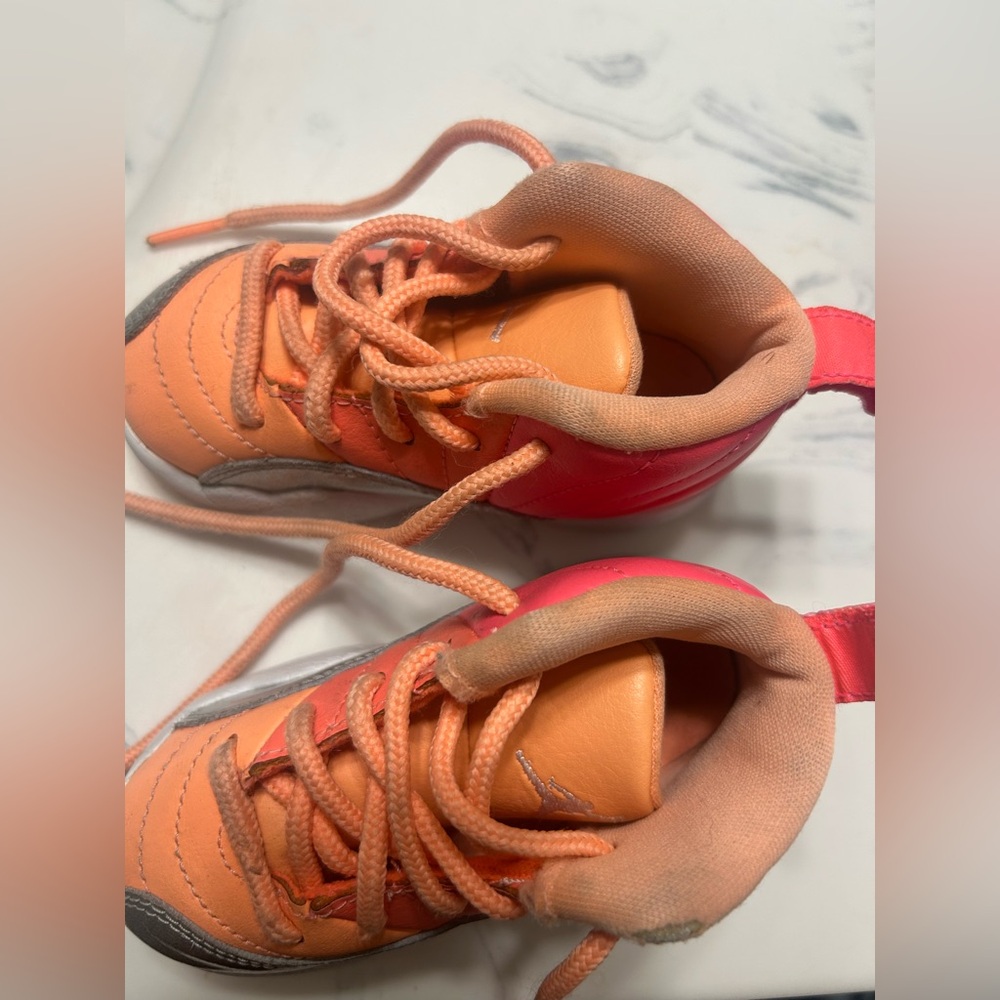 Nike size 6c Air Jordan Kids' Orange and Pink Sneakers